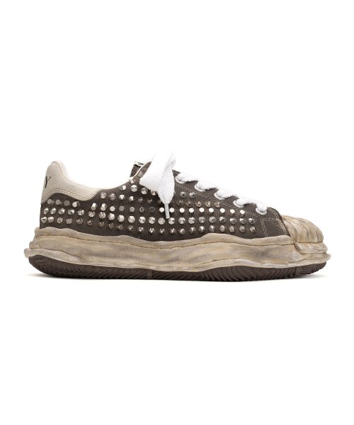 画像1: maison MIHARA YASUHIRO "BLAKEY" OG Sole Studded Canvas Low-top Sneaker (1)