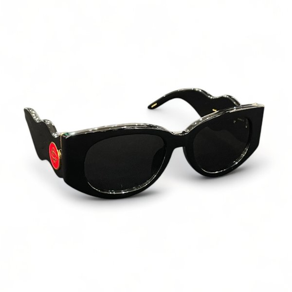 画像1: CASABLANCA Black The Memphis Sunglasses (1)