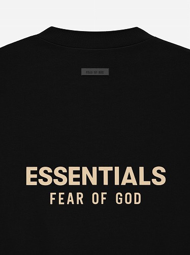 ESSENTIALS FEAR OF GOD エッセンシャルズ V-NECK CORE VネックTシャツ