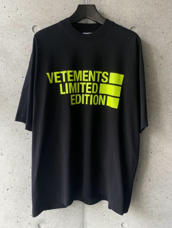 VETEMENTS ヴェトモン Tシャツ 正規取扱い店舗公式通販 ご注文確認後